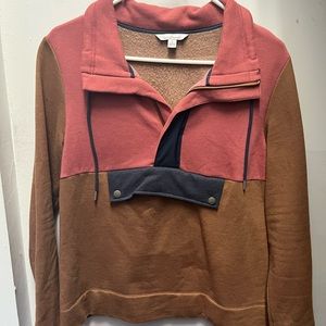 Like New! LL Bean half zip color block pullover